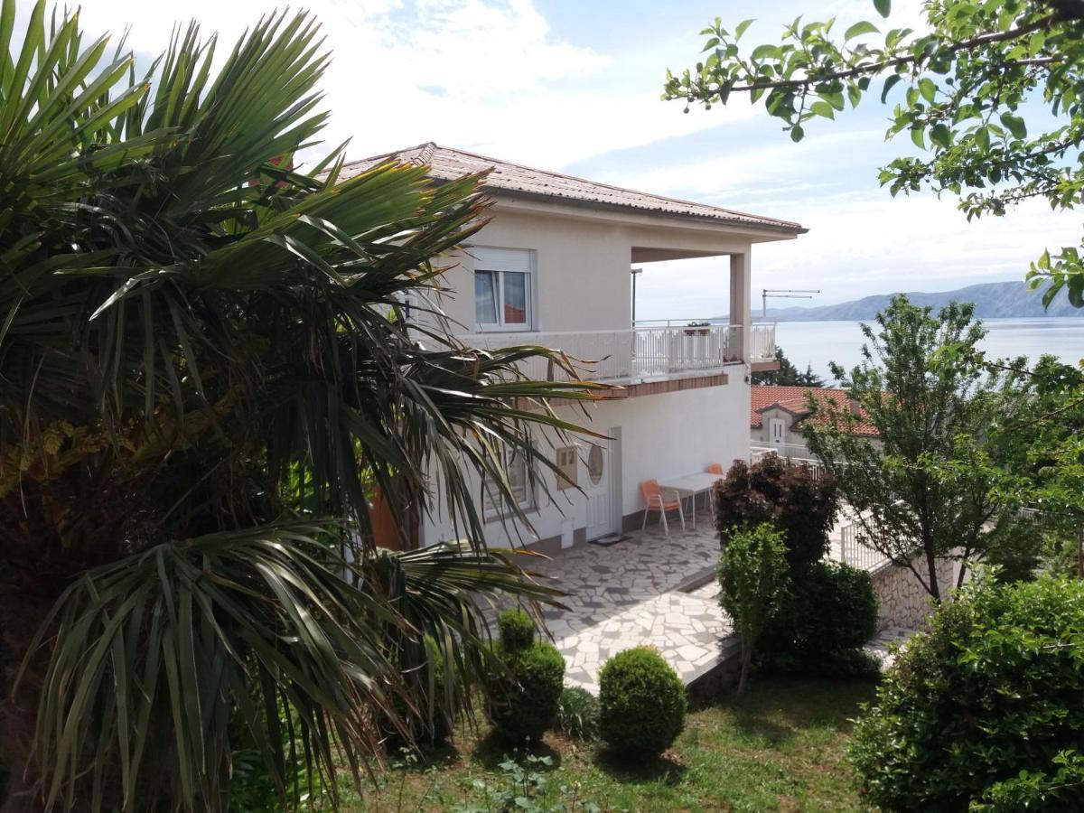 Nina Seaview Apartment Novi Vinodolski Exterior foto